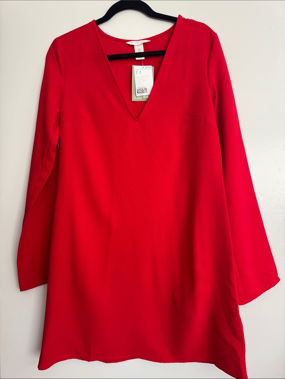 H&M Red V-Neck Long Bell Sleeve Mini Women's Dress